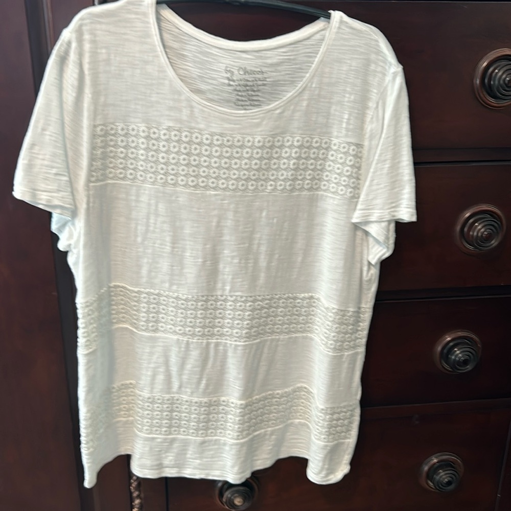 Chico’s size 2 tee